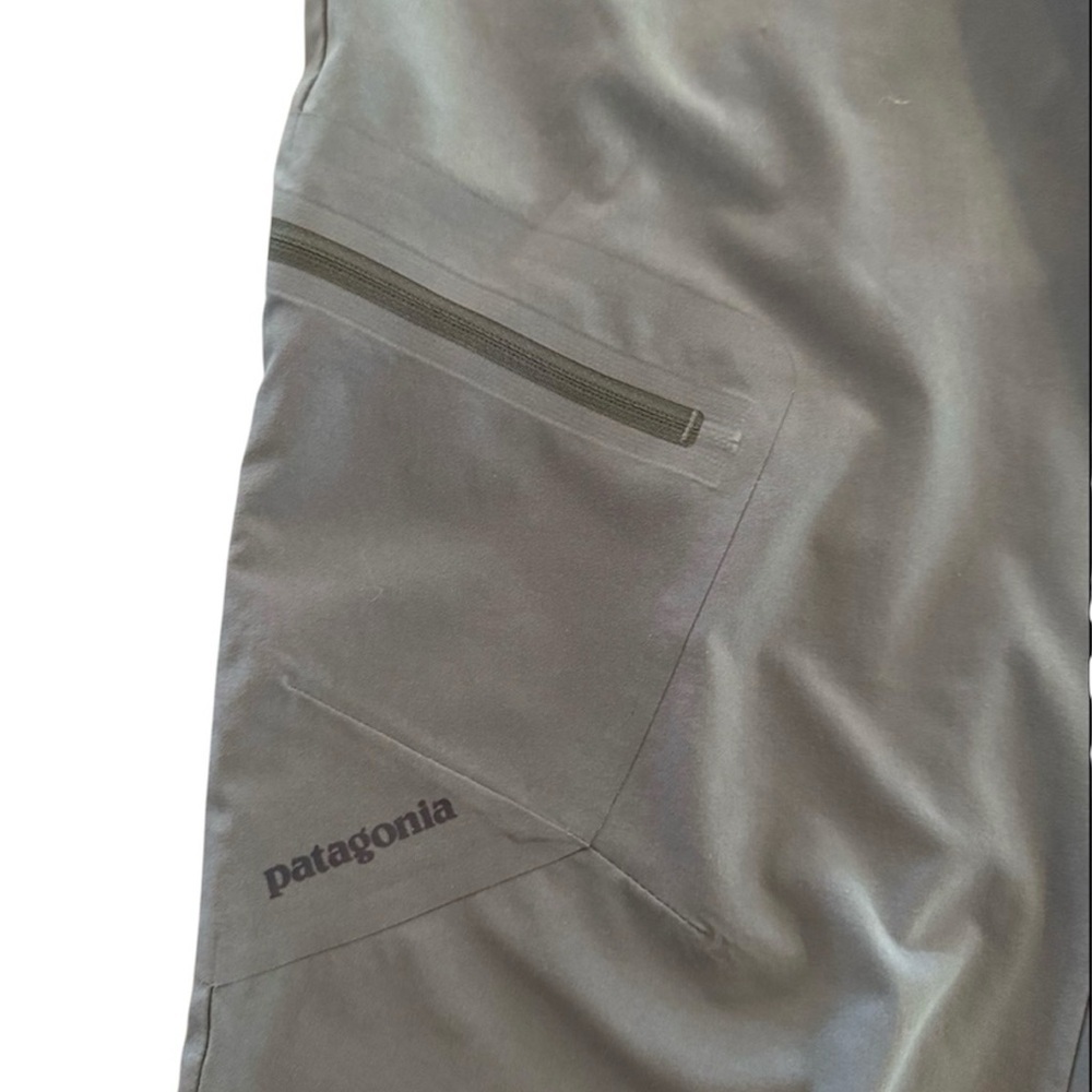 Patagonia Chambeau Rock Climbing Hiking Feather Gray Outdoor Pants 82935 Size 4 - Picture 8 of 8
